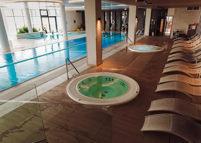 Polanki Aqua Wiola E008 - Parking Gratis * Kolobrzeg