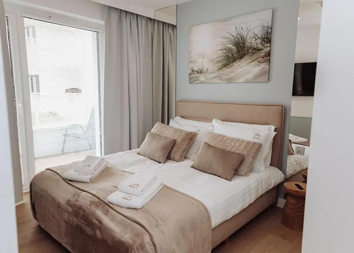 Polanki Aqua Wiola E008 - Parking Gratis Kolobrzeg